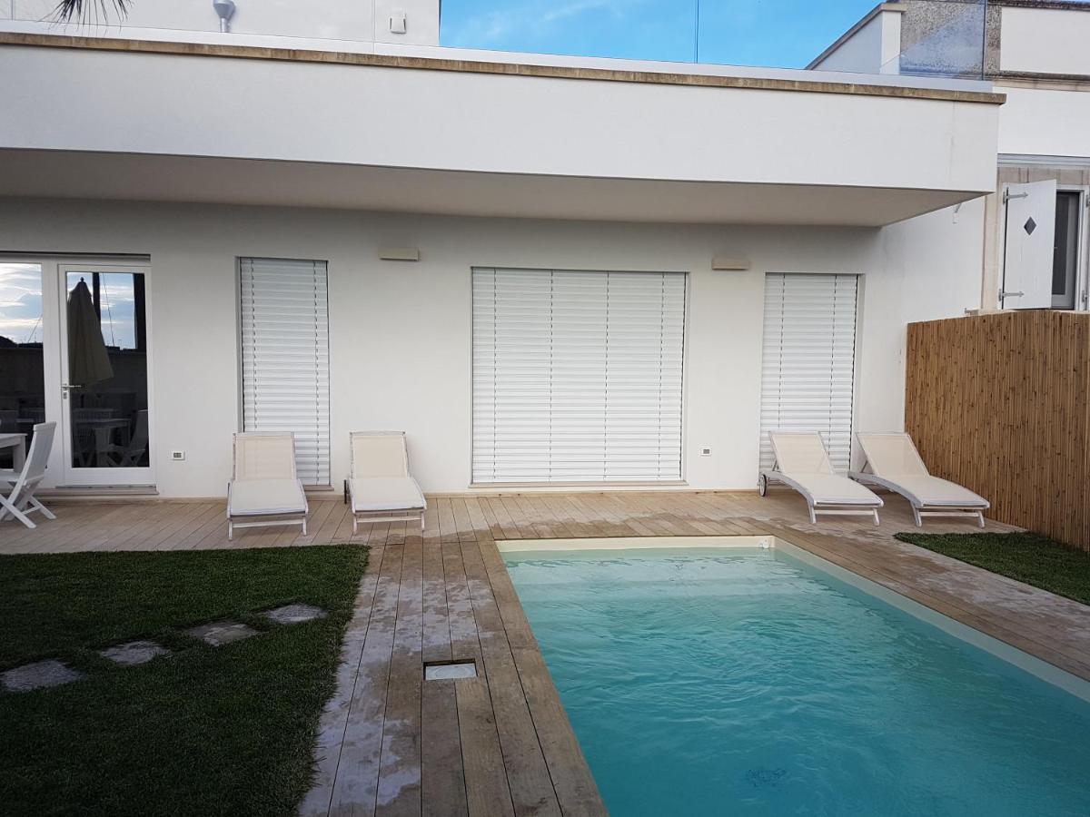 Masseria "Casa Giulia" Uggiano La Chiesa Luaran gambar
