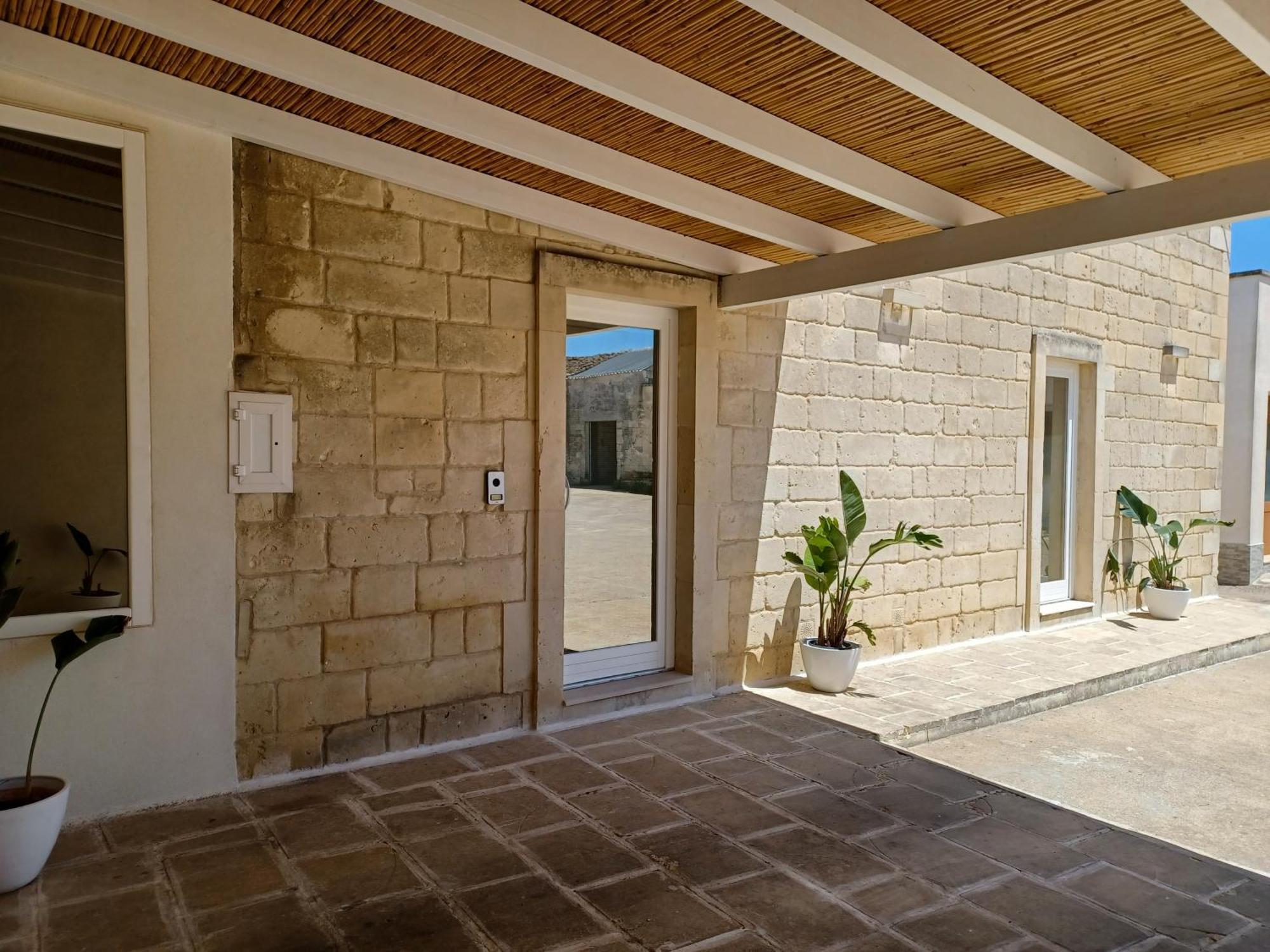 Masseria "Casa Giulia" Uggiano La Chiesa Luaran gambar