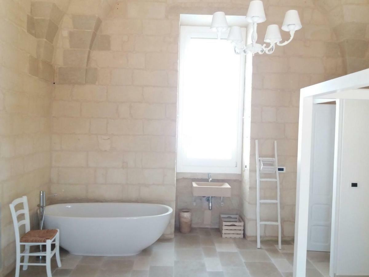 Masseria "Casa Giulia" Uggiano La Chiesa Luaran gambar